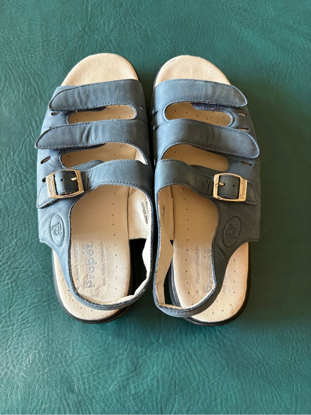 New Propet Suede Strappy blue Walking Breeze Walker Sandals Women Size 8 Wide